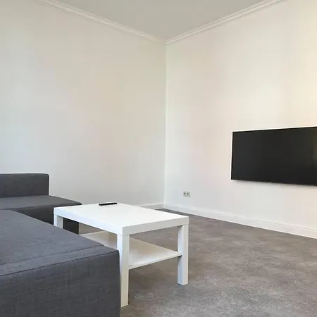 7 Betten Zentrale Lage Bahn Messe Daire